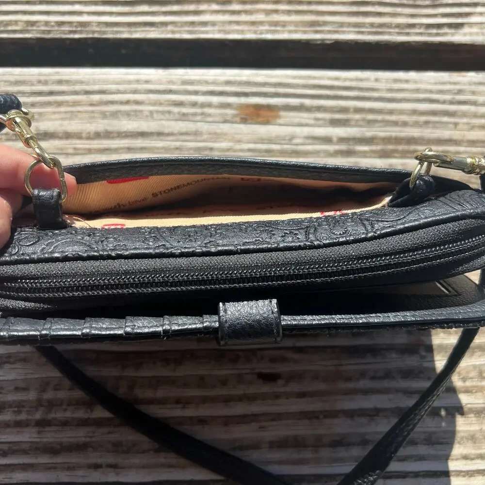 Stone Mountain Convertible Wallet Crossbody Black Embossed Travel Organizer - Picture 9 of 16